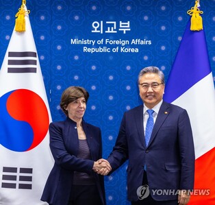 S. Korea, France discuss cooperation in Indo-Pacific, N.K. ICBM
