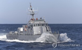 S. Korea fires warning shots after N. Korean patrol boat crosses maritime border