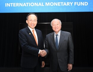 S. Korean finance minister to meet Japanese counterpart next month amid thawing relations