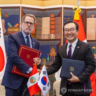 S. Korea, Peru sign aviation pact