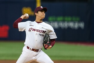 Heroes shut out Wiz to snap 3-game losing streak in KBO