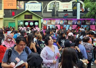 Mexico City stirs up with excitement toward K-culture