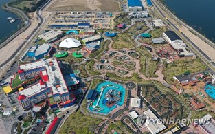 [레고랜드 1년] ① 장밋빛 기대 속 개장 '빛과 그림자' 교차…논란 여전