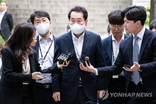 Arrest warrant sought again for key suspect in election bribery scandal