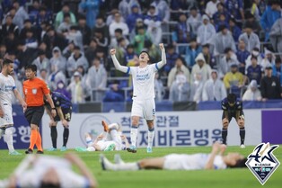 K League-worst Suwon Samsung Bluewings earn 1st win of season