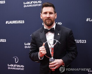 라우레우스 올해의 남녀 스포츠 선수에 메시·프레이저-프라이스
