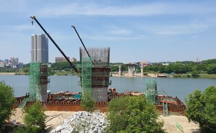 여주 남한강 위 '515ｍ 출렁다리' 설계변경…완공 2년여 지연