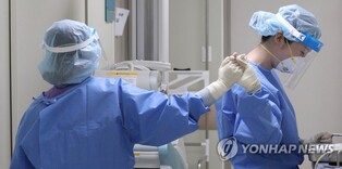 S. Korea's new COVID-19 cases fall below 20,000 after apparent endemic declaration