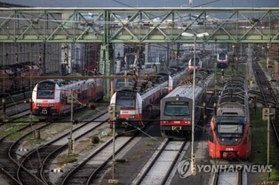 오스트리아 기차 내서 히틀러 연설 방송…당국 조사 중