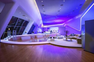 "엔하이픈의 DDP서 하루를"…서울 홍보 나선 에어비앤비