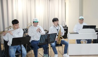 한세엠케이, 장애 예술인 앙상블 정규직 채용