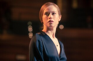 우연으로 갈리는 인생의 신비…영화 '줄리아의 인생극장'