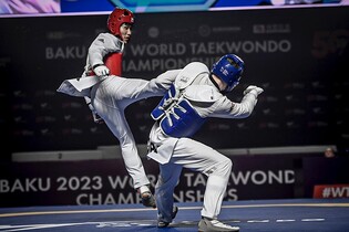 태권도 세계선수권 데뷔무대서 은메달 딴 진호준 "AG서는 꼭 金"