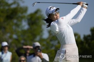 델타 항공 후원 계약 '슈퍼루키' 장, 프로 데뷔전 첫날 2언더파