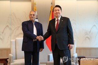 Yoon meets with East Timor president