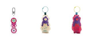 "지나가는 행운도 붙잡아 줄게요" 강릉단오제 굿즈 전시회