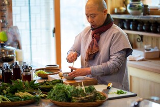 장성군, 고향사랑기부 답례품에 정관스님 사찰음식 체험권