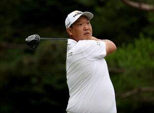 양잔디가 좋다던 백석현 "한국 잔디에서도 잘 쳐요"