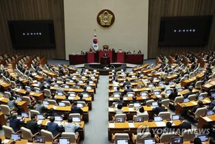 (LEAD) National Assembly rejects arrest consent motions of 2 lawmakers over election bribery scandal