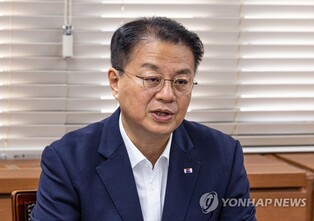S. Korea to unveil measures to fill job openings in vulnerable sectors