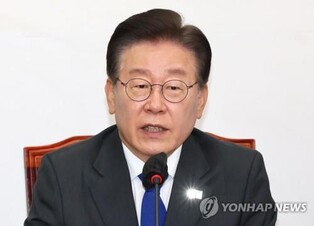 Opposition leader slams PM for saying water from Fukushima plant is drinkable