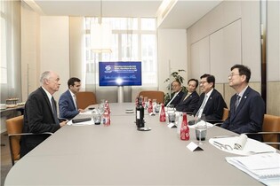 Renault Korea in talks to manufacture EVs at Busan plant