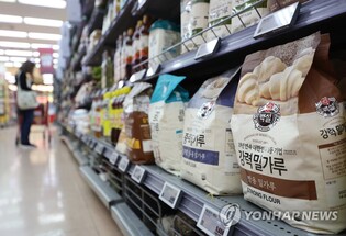 Gov't asks flour millers to cut retail prices amid falling wheat prices