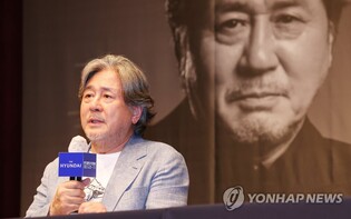 최민식 "예순 넘은 나이, 다양한 인간군상 표현 욕구 넘쳐요"