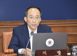 S. Korea shows signs of recovery in major economic indicators: Choo