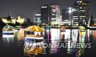 창원 용지호수 무빙보트 운영 6년 만에 철수…총 14만명 이용