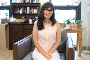 '기지촌·조현병' 굴곡진 엄마 삶 고백 한인 교수 "상처 기억을"