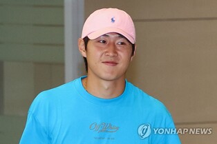 이강인, 홀로 조용히 출국…PSG행 공식 발표 임박