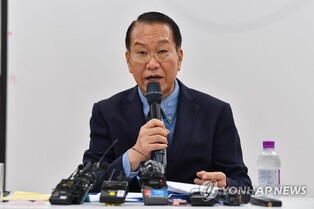 (LEAD) N. Korea's food crisis is still grave despite imports from China: unification minister