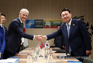 Yoon, Norway PM discuss cooperation in renewable energy, defense