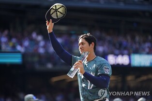 MLB 전반기 MVP는 만장일치로 AL 오타니·NL 아쿠냐 주니어