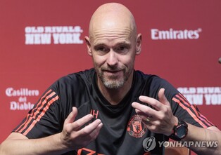 EPL 맨유 텐하흐 감독 "기준 높여야…매 경기 승리 목표"