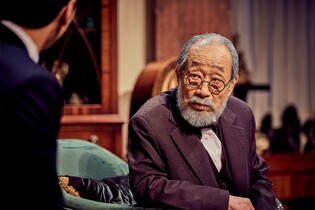 신의 존재에 관한 지적 논쟁 '라스트 세션'…87세 신구 열연