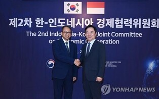 (LEAD) S. Korea, Indonesia to boost cooperation on advanced industries, key minerals
