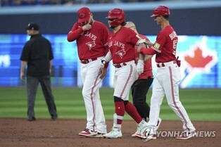 MLB 토론토 '공수의 핵' 비셋, 무릎 부상으로 IL 등재