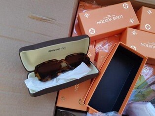 Customs agency seizes 30 bln won worth of counterfeit, illegal goods in H1