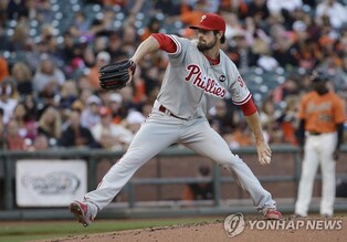'2008년 MLB 월드시리즈 MVP' 해멀스, 현역 은퇴 선언