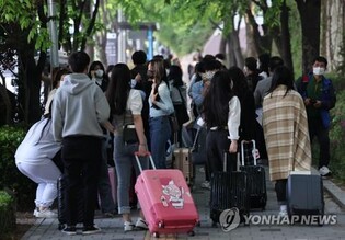 '두손 가볍게'…익산아트센터, 캐리어 보관·피크닉 용품 대여