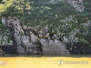 [태풍 카눈] '세계유산 도전' 국보 반구대 암각화, 13일 만에 또 침수