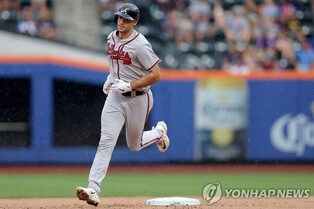 올슨, 42홈런으로 MLB 전체 1위…오타니 홈런포는 8경기째 침묵