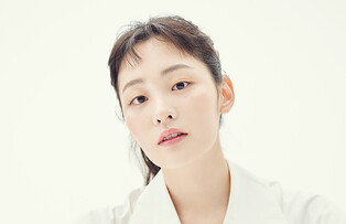 [GRAND OPEN] Actress Kim Min-ha sends open celebration note to K-VIBE