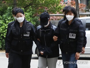 Woman sentenced to 10 yrs in prison for throwing newborn to death