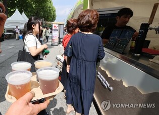 여름 막바지 울산 맥주축제 열기…'진장·성남동으로 오세요'(종합)