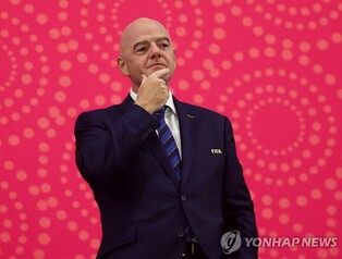 FIFA 인판티노 회장 "여자 월드컵 32개국 확대는 성공적"