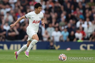 토트넘 '공격축구'가 재미있는 손흥민 "공격수로서 행복해"