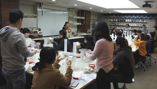 [게시판] 국순당, 추석 앞두고 차례주 빚기 체험